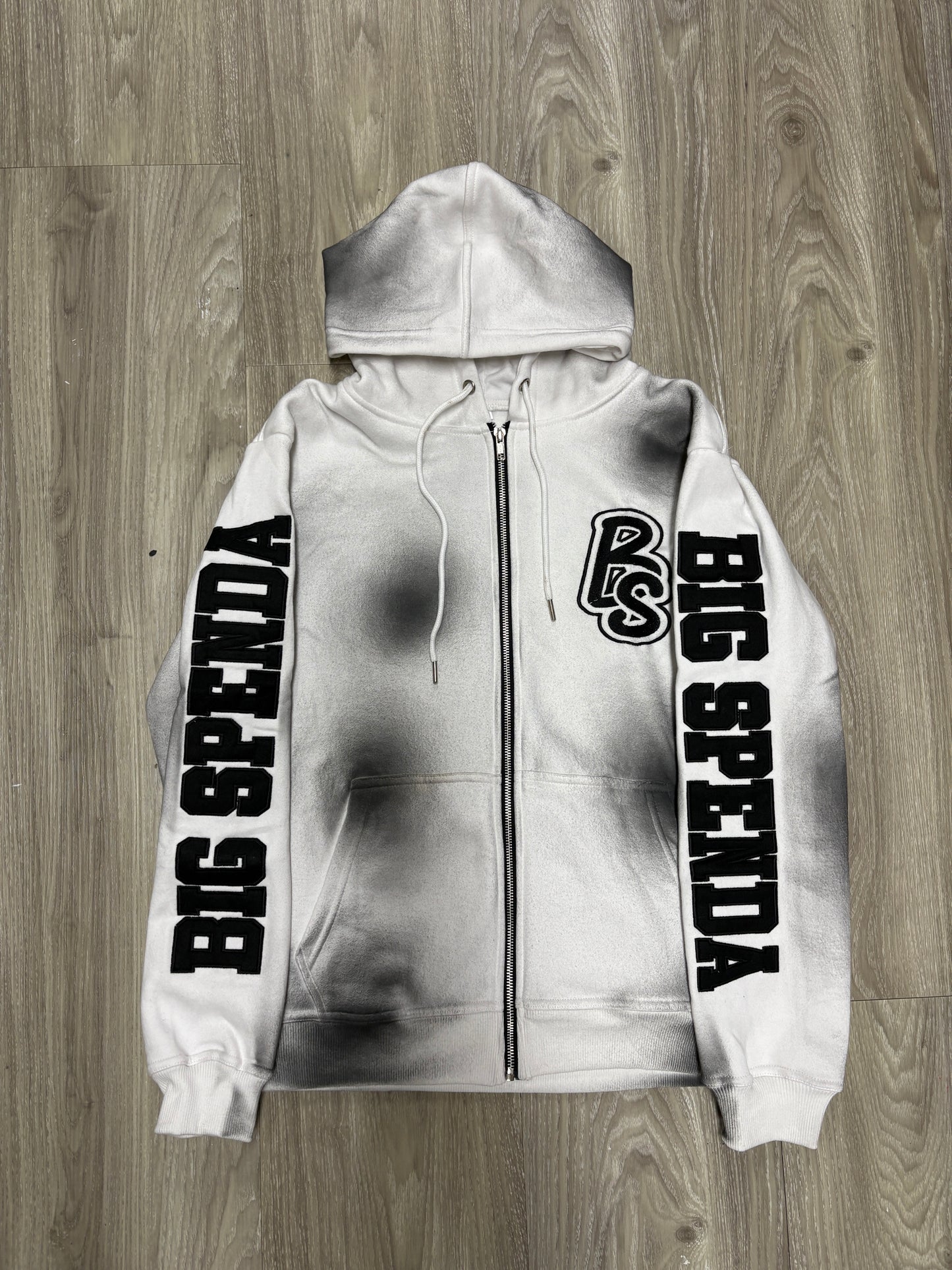 BS LOGO HOODIE WHITE/BLACK
