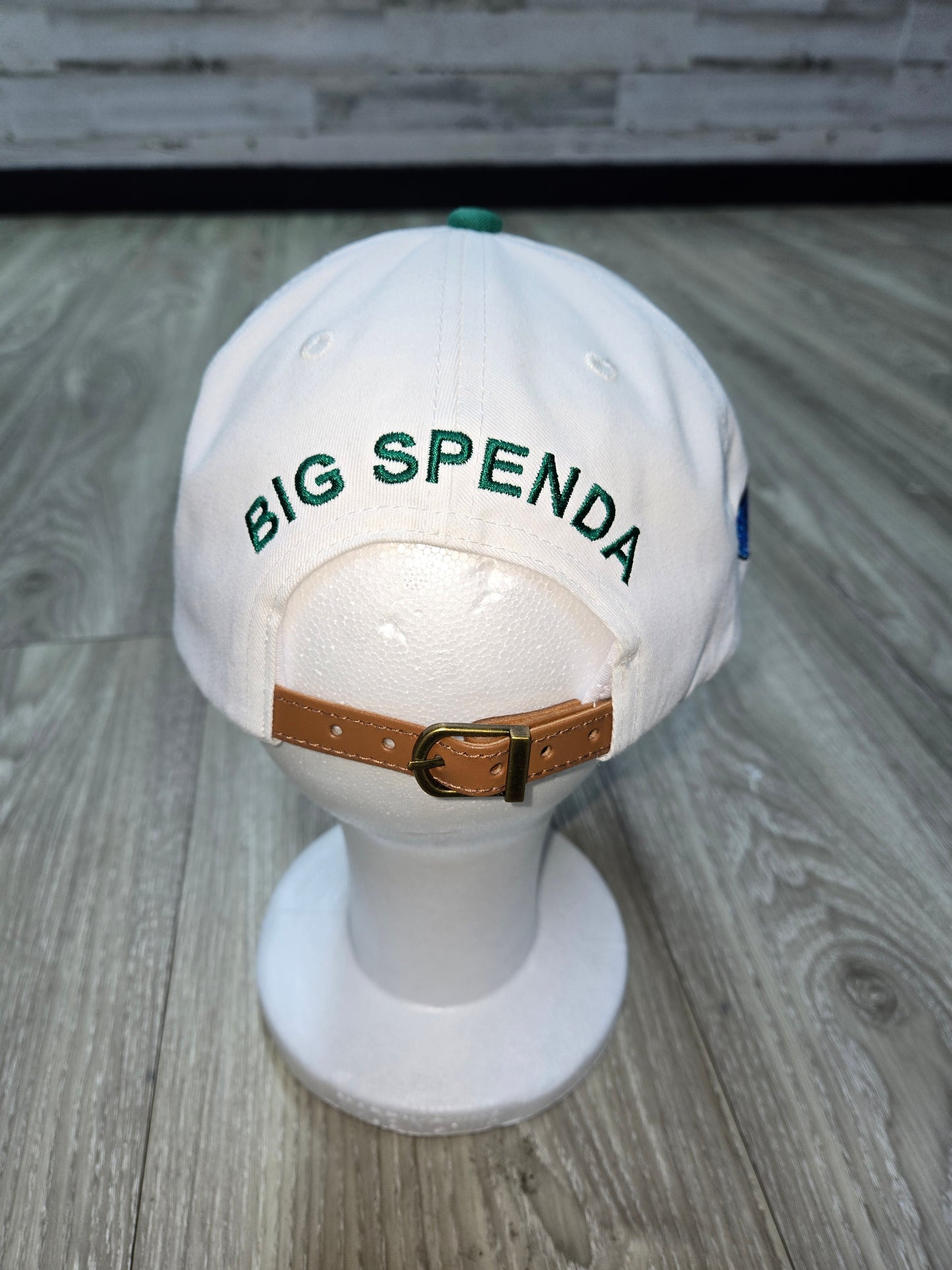 BS WHITE HAT